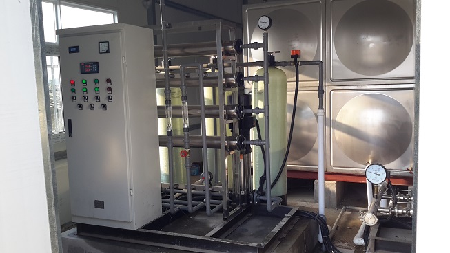 直飲水設(shè)備